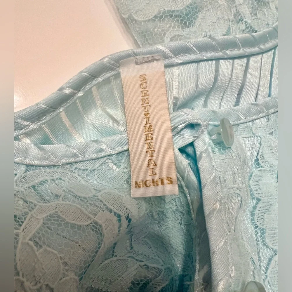 ⭐️ Vintage Scentimental Nights Light Blue Lace Chemise Lounge‎ Set Est Size L.